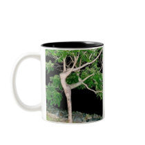 De dansende Boom van het Meisje Koffie Beker