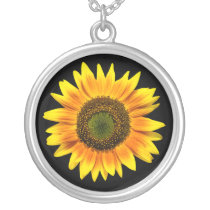 De gele zilveren halsband van de zonnebloemfoto