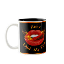 De Kus van Firey Koffie Mok