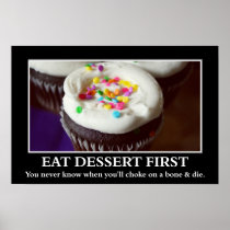 Eet dessert alvorens u en matrijs (l) verspert