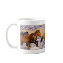 Het lopen van paarden koffie bekers