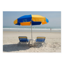 lege ligstoelen