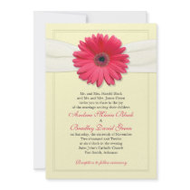 Roze Gerbera met de Uitnodiging van het Lint van h
