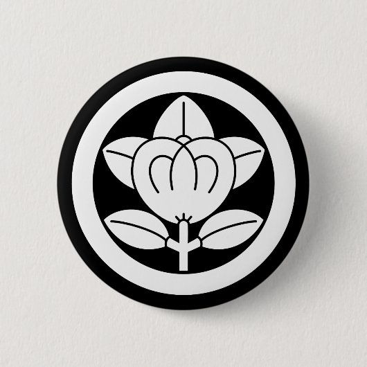 丸 に 橘 (六 割 り) RONDE BUTTON 5,7 CM (Voorkant)