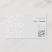 白いヒョウ柄の名刺 VISITEKAARTJE (Achterkant)