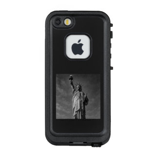 自由の女神 LifeProof FRÄ’ iPhone SE/5/5s HOESJE