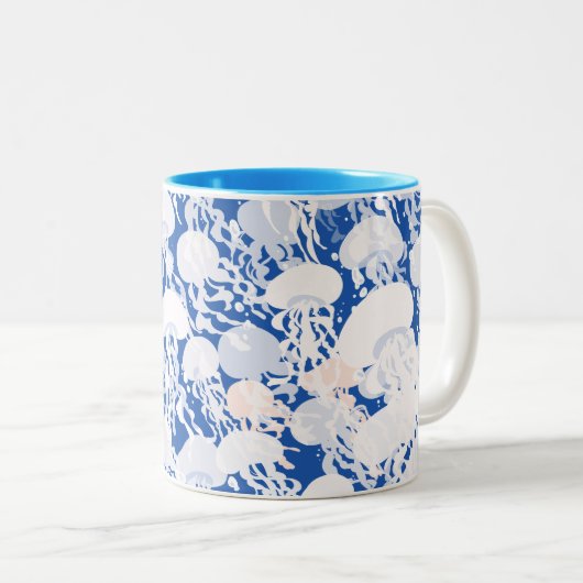 足 元 ご 注 意! TWEEKLEURIGE KOFFIEMOK (Voorkant rechts)