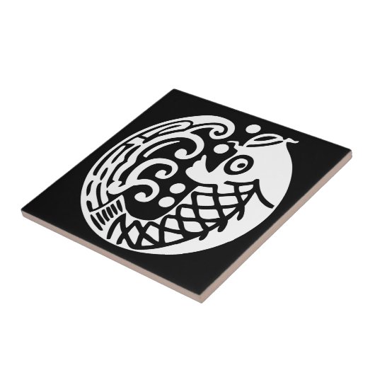 鯉に波 TEGELTJE (Zijkant)