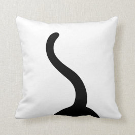 黒猫しっぽ　クッション KUSSEN