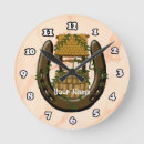 Zoek naar hoefijzer klokken Boerderij