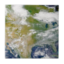 Zoek naar rotsachtige tegels Oceaan