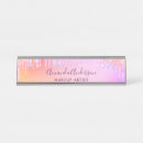 Zoek naar kunstenaar naambordjes Paars