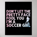 Zoek naar meisjes voetbal posters Middenvelder