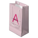 Zoek naar trendy cadeautasjes Monogrammen