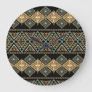 Zoek naar etnisch klokken Illustratie