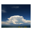 Zoek naar pluizige wolken posters Blauwe lucht