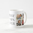 Zoek naar papieren mokken Foto