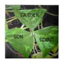 Zoek naar vader tegels Katholiek