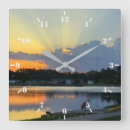 Zoek naar schemer klokken Water