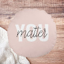 Zoek naar rustig kussens Voor iedereen