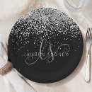 Zoek naar papieren bordjes Voor hem/haar