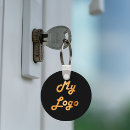 Zoek naar makelaar in onroerend goed sleutelhangers Elk persoon