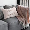 Zoek naar kleurrijke kussens Voor iedereen