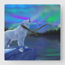 Zoek naar huilende wolf klokken Wolf en aurora