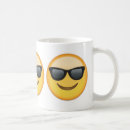 Zoek naar zonnebril emoji mokken Glimlachen