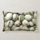 Zoek naar pistache kussens Close up