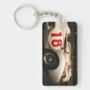 Zoek naar raceauto sleutelhangers Modern