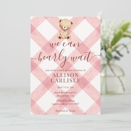 007 Red Teddy Bear Gingham Baby Shower Kaart (Staand voorkant)