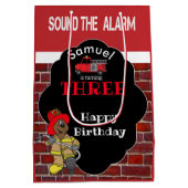 00e verjaardag - Geluid het Alarm - Vuurman Medium Cadeauzakje (Achterkant)