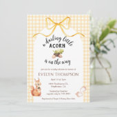010 Amber Cute Squirrel Acorn Gingham Baby Shower Kaart (Staand voorkant)