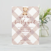 013 Chocolade Bruine Teddybeer Gingham Baby Shower Kaart (Staand voorkant)