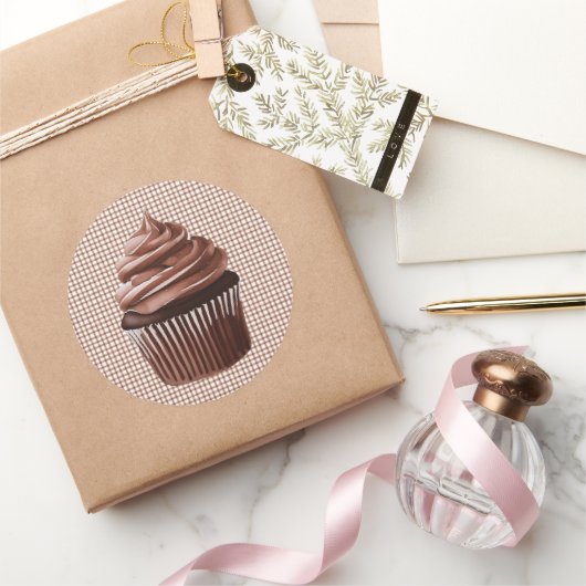 013 Chocolade Cupcake op Gingham Sticker (Geschenken)