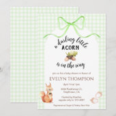 017 Moss Green Squirrel Acorn Gingham Baby Shower Kaart (Voorkant / Achterkant)