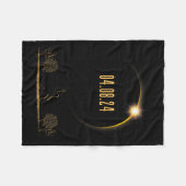 04.08.24 Totale Zonsverduistering 2024 Fleece Deken (Voorkant (Horizontaal))