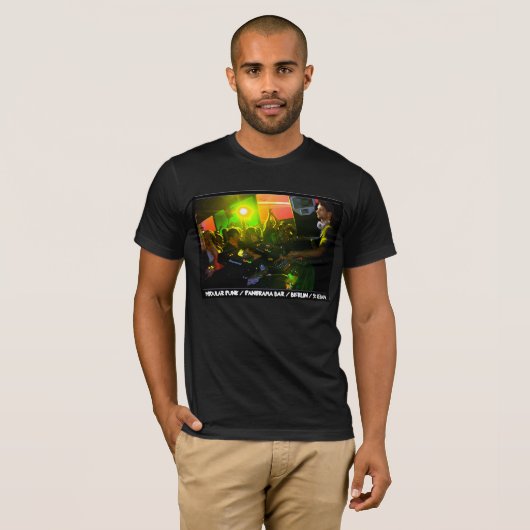 09:03 - Bella Canvas T-Shirt (Mannen) (Voorkant volledig)