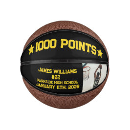 1000 Carrièrepunten Scorer Mijlpaal Speler Foto Basketbal