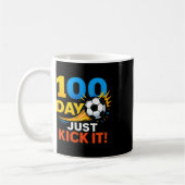 100 Day Just Kick It! Voetbalfeest viering Koffiemok (Links)