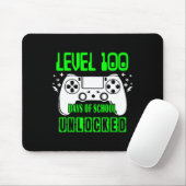 100 Days of School ontgrendelde videogames voor jo Muismat (Met muis)