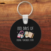 100 Days of School Vrouwen Leraar Graphic 100th Sleutelhanger (Voorkant)