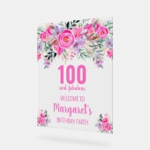 100 en fantastische roze bloemenwelkom acryl bord (Hoek)