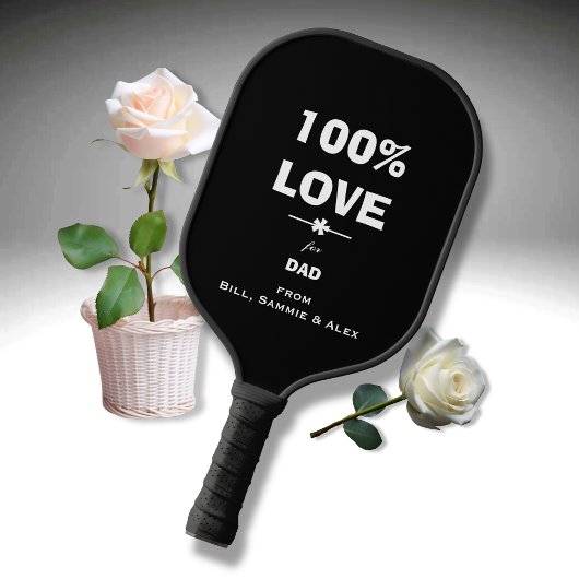 '100% LIEFDE voor papa' van Names on Cool B & W Pickleball Paddle