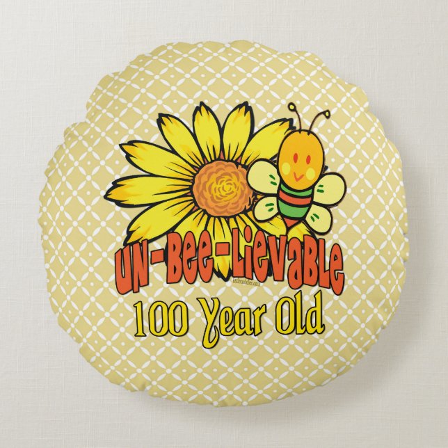 100e verjaardag - Ongelooflijk op 100 jaar oud Rond Kussen (Voorkant)