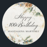 100e Verjaardag Party Witte Winter Bloemen Custom Ronde Sticker<br><div class="desc">Elegante winterwitte bloemen zijn genesteld in dennengroen en pinecones. De zachte ivoorwitte waterverf wasachtergrond is geaccentueerd met gouden vlekken om een verfijnde en chique esthetiek te creëer.</div>