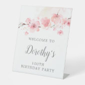 100e verjaardag Roze Cherry Blossom Floral Reclamebord Met Voetstuk (Voorkant)