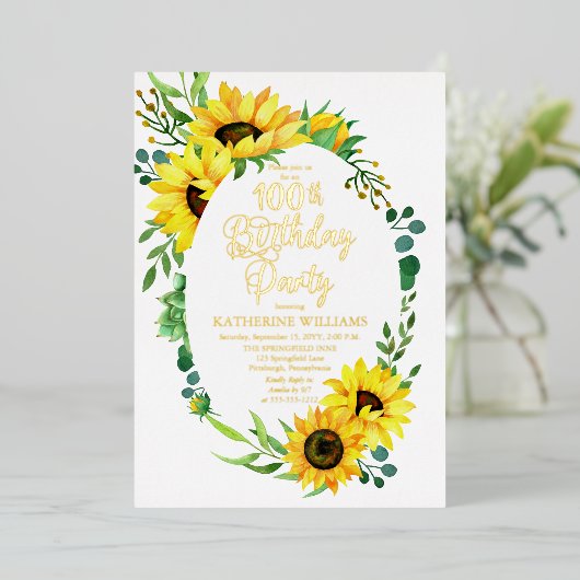 100e verjaardag Zonnebloem | Eucalyptus Floral Folie Uitnodiging (Staand Voorkant)