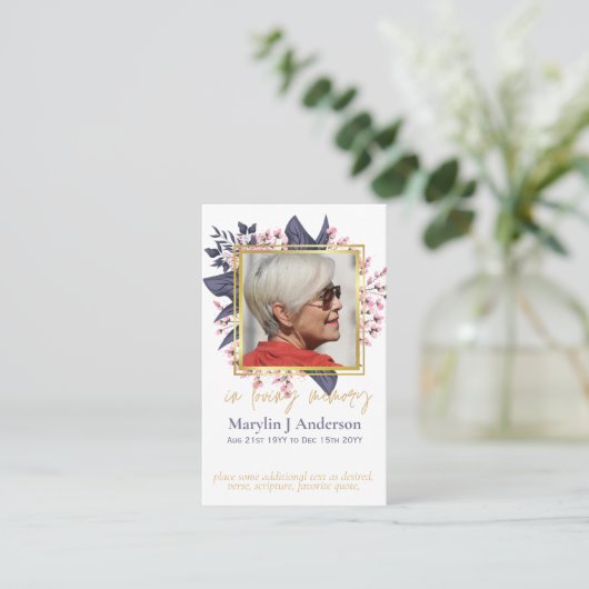 100x budget Roze Floral Foto Memorial Prayer Visitekaartje (Staand voorkant)